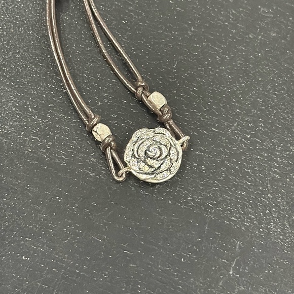 Fossil Leather Bracelet with Metal Flower Charm and Button Close - Picture 4 of 7